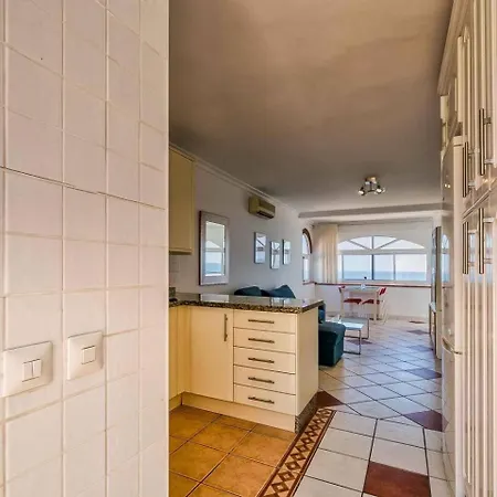 بيت للعطل Charming Townhouse In El Faro, Spain, Studding Sea View & Community Pool